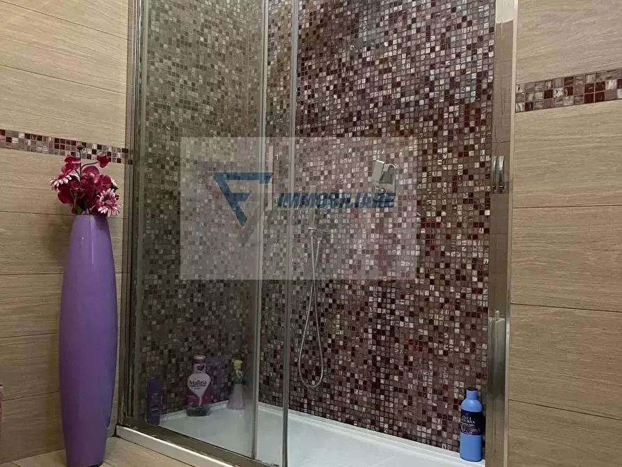 Immagine 11 di Casa trifamiliare in vendita  in Via delle Orchidee a Floridia