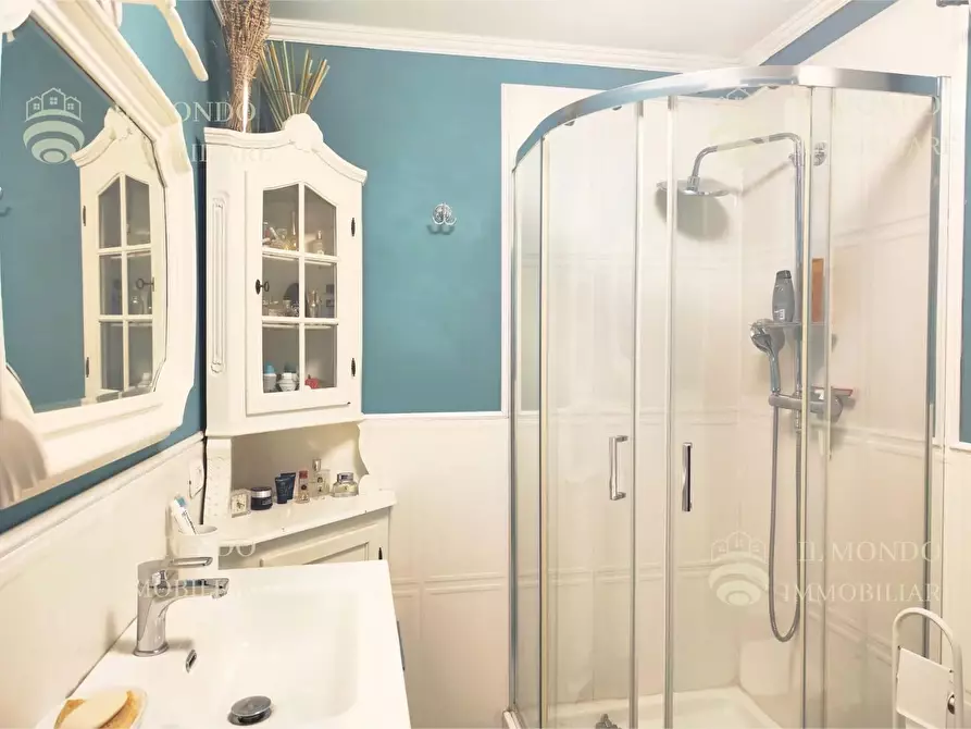 Immagine 28 di Casa trifamiliare in vendita  in Viale Luigi Greco Cretone a Palombara Sabina