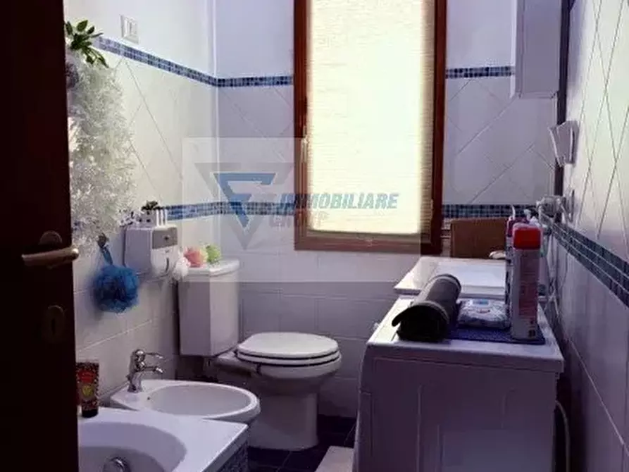 Immagine 39 di Casa trifamiliare in vendita  in Via Brancati a Buccheri