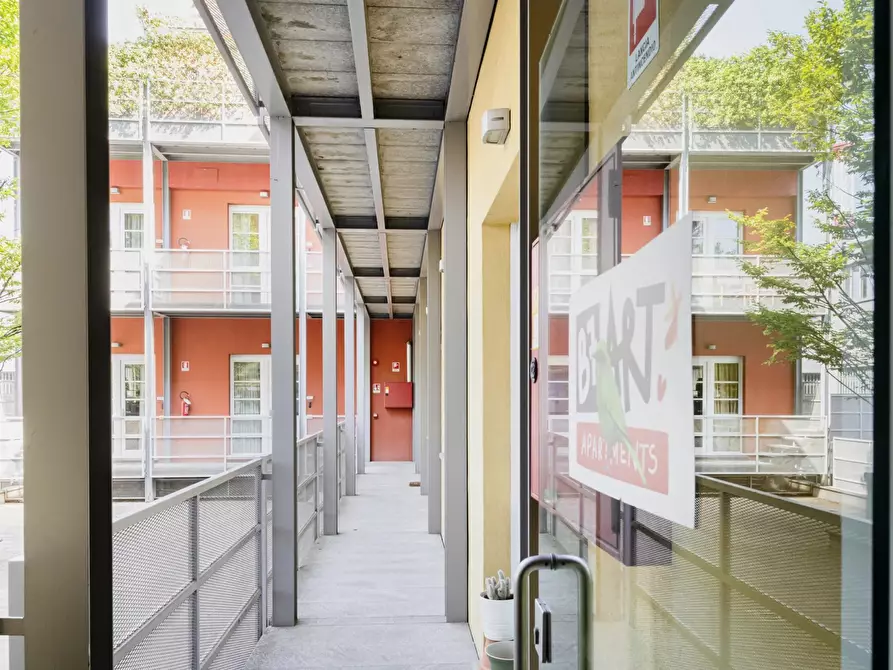 Immagine 26 di Casa trifamiliare in affitto  in VIA BERNARDINO BIONDELLI, 7. a Milano