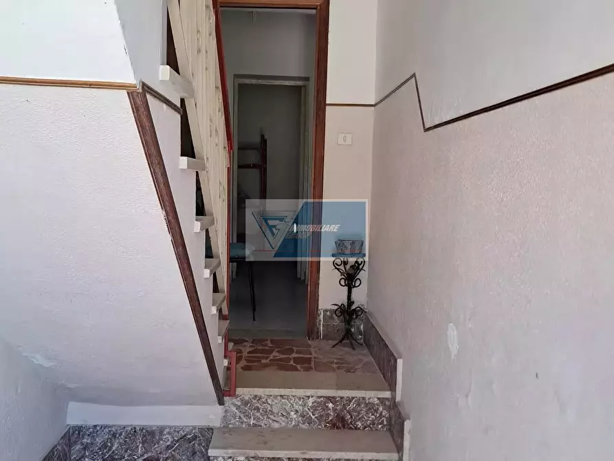 Immagine 4 di Casa trifamiliare in vendita  a Buccheri