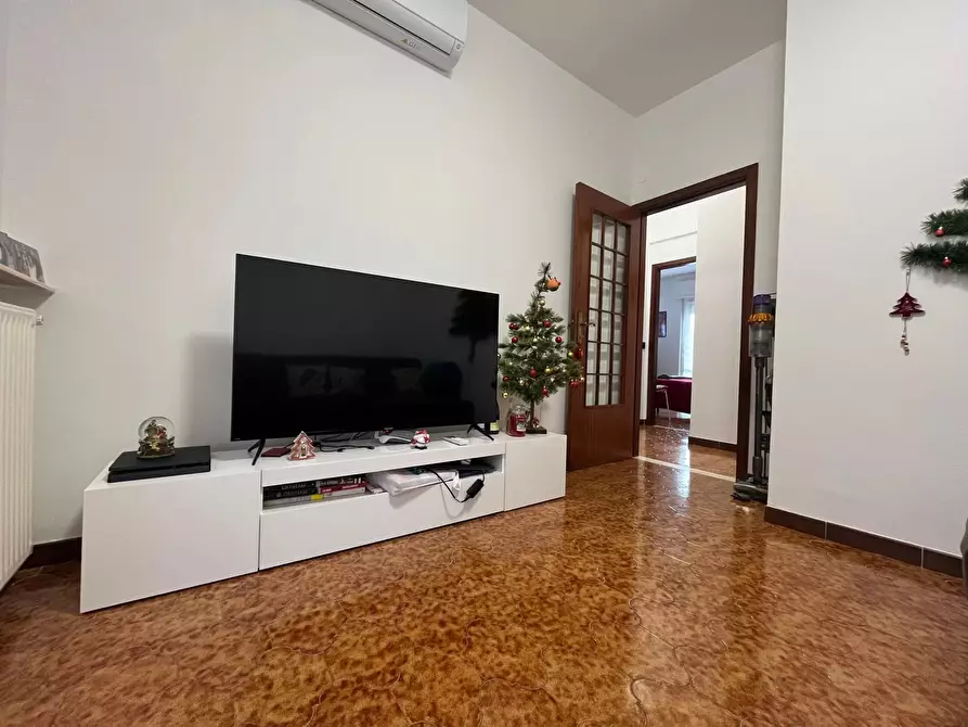 Immagine 2 di Casa trifamiliare in vendita  in Via Montanaro Disma a Carasco