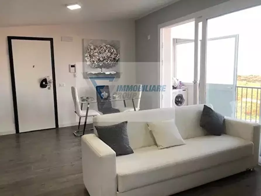 Immagine 1 di Casa trifamiliare in vendita  in Viale Edoardo Garrone a Buccheri