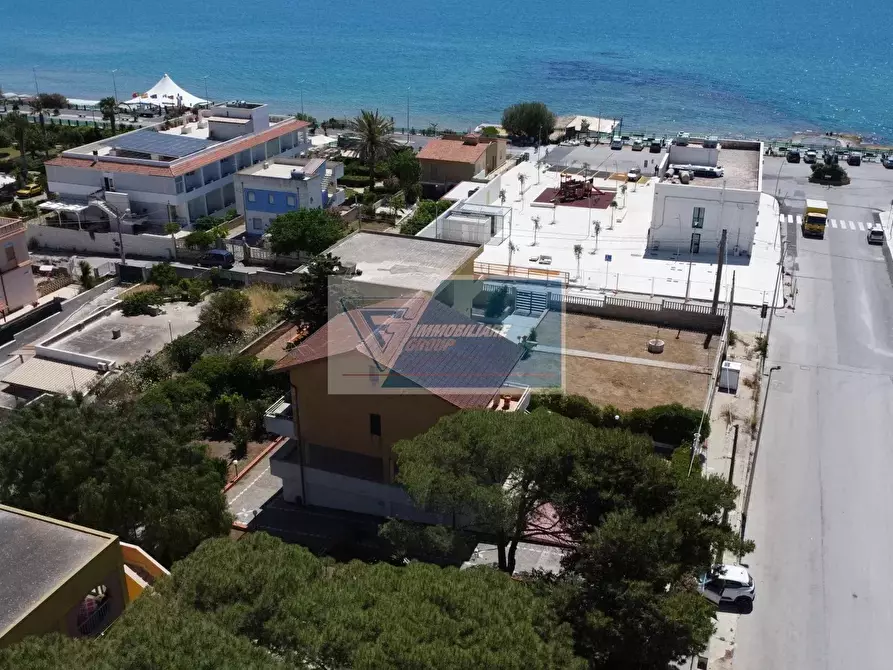 Immagine 40 di Terreno edificabile in vendita  in Via C. di Martino a Noto