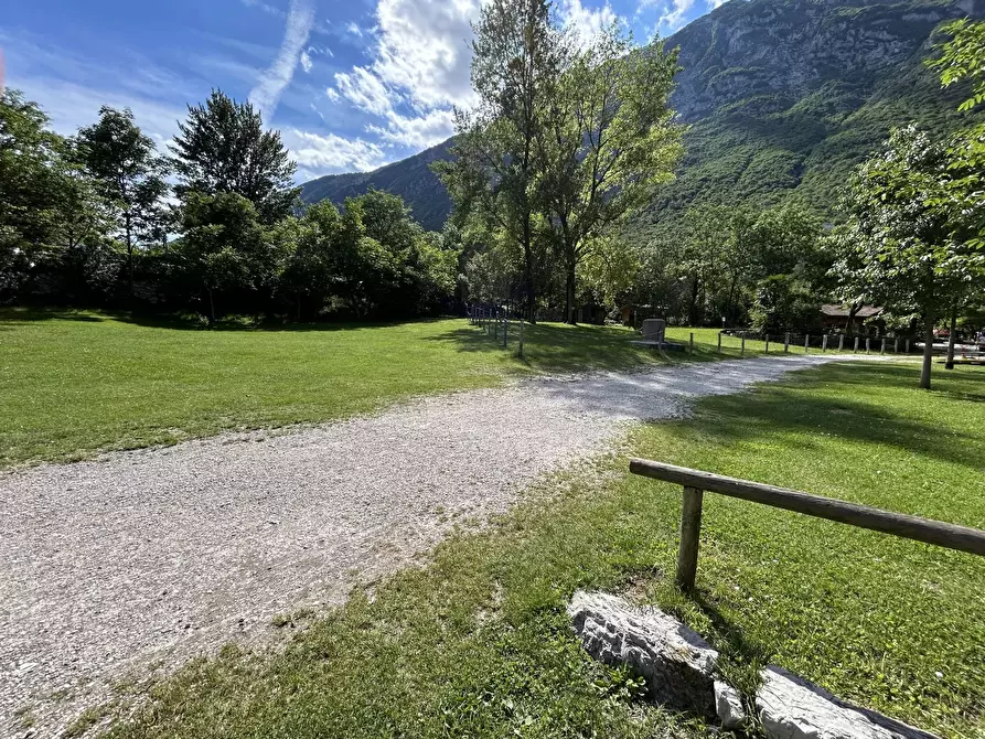Immagine 8 di Terreno edificabile in vendita  a Vittorio Veneto