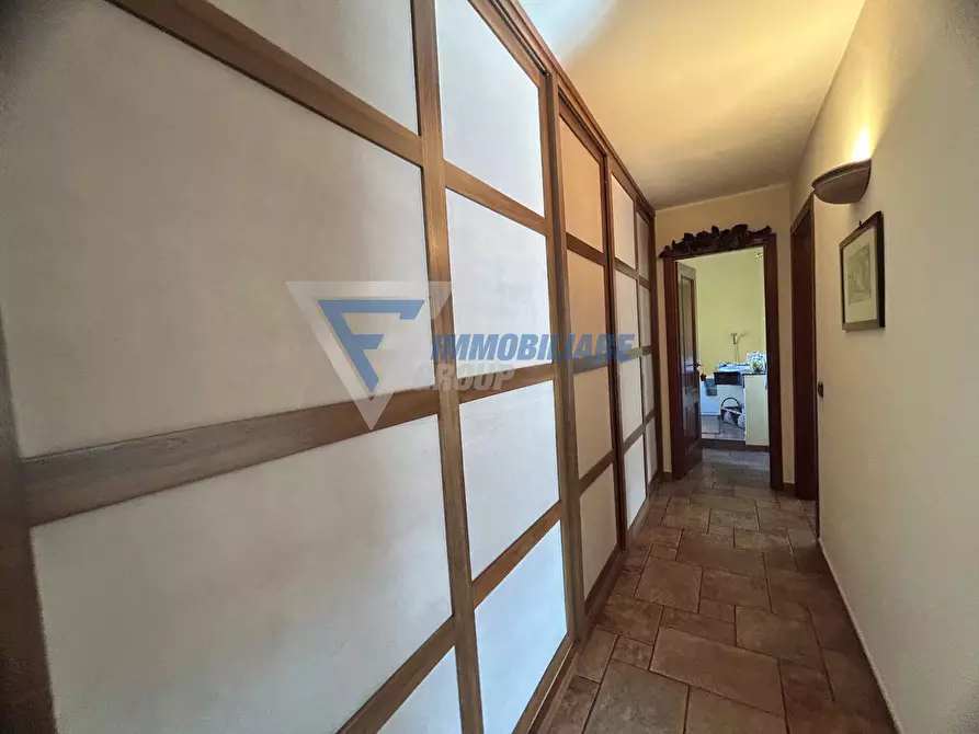 Immagine 9 di Casa trifamiliare in vendita  in Via Augusta a Siracusa