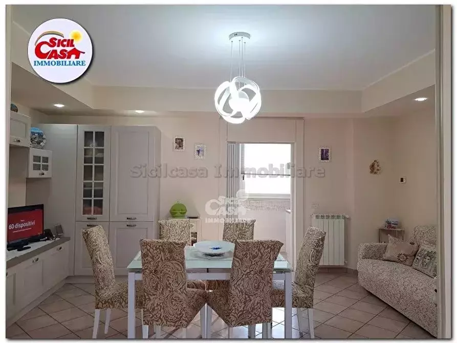 Immagine 2 di Casa trifamiliare in affitto  a Marsala