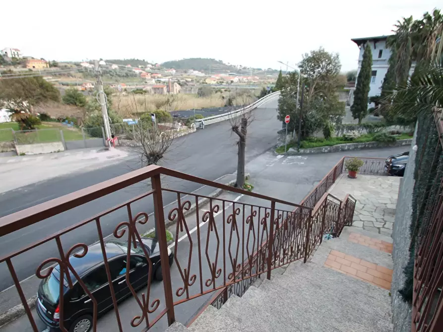 Immagine 30 di Casa trifamiliare in vendita  in Largo Sgorini, 7 a Toirano