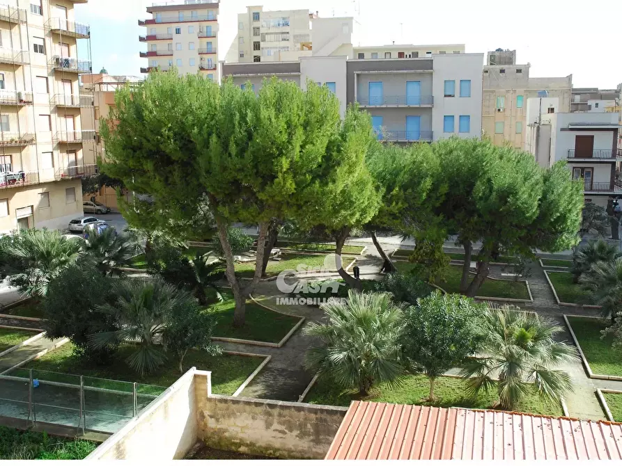 Immagine 1 di Casa trifamiliare in vendita  in Via delle Sirene a Marsala