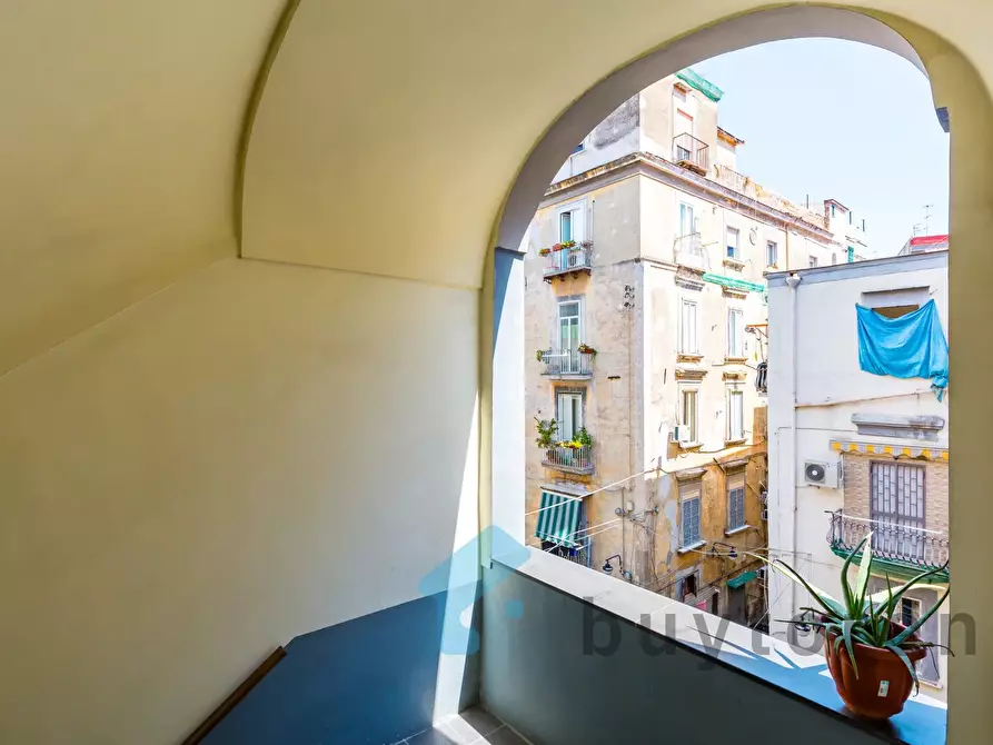 Immagine 48 di Casa trifamiliare in vendita  in Piazzetta Rosario di Palazzo, 10. a Napoli