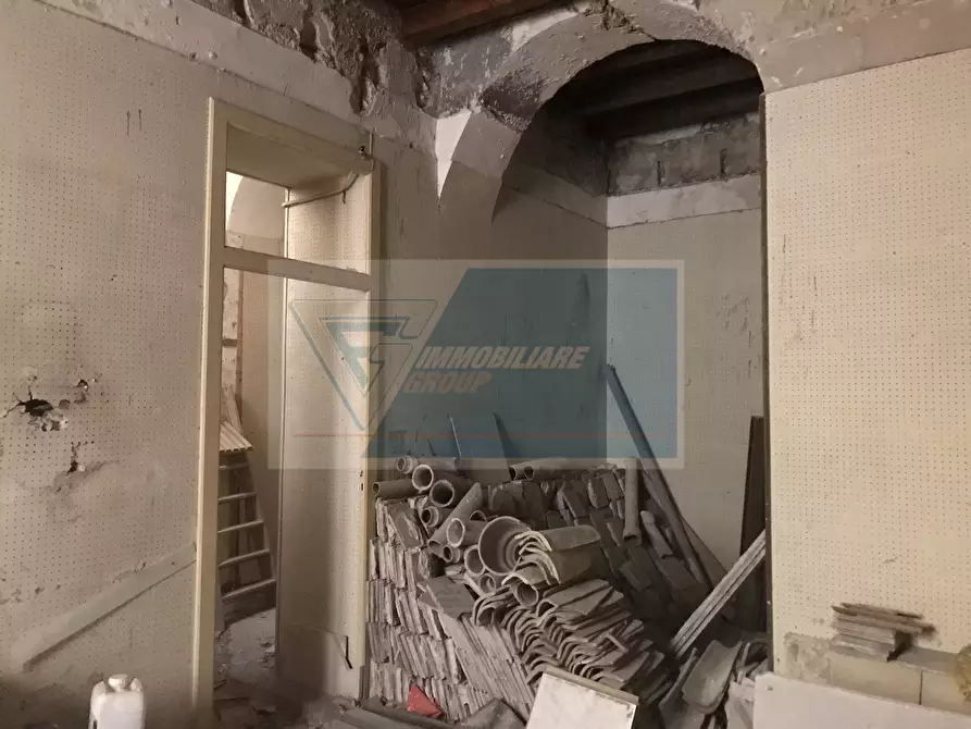 Immagine 40 di Monolocale in vendita  a Siracusa