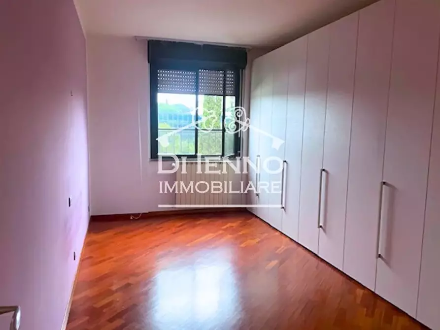 Immagine 9 di Casa trifamiliare in affitto  in Via Busto Arsizio a Roma