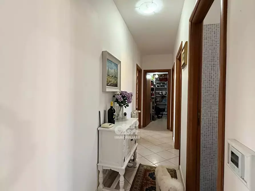 Immagine 30 di Casa trifamiliare in vendita  a Marsala