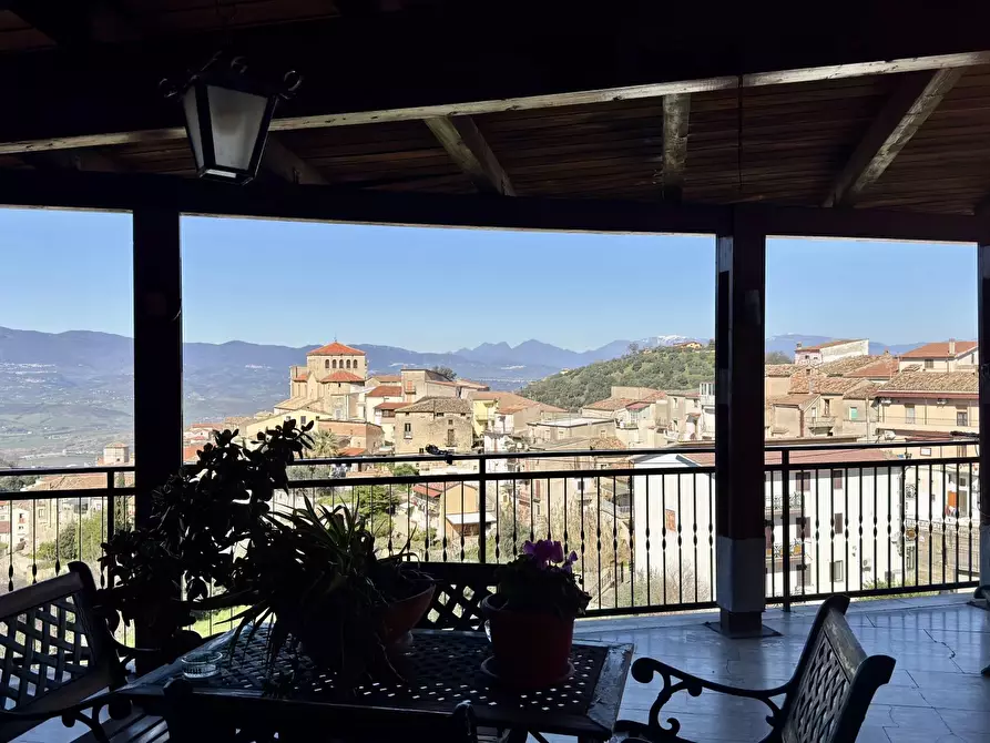 Immagine 9 di Casa trifamiliare in vendita  in Vico II San Venere a Altilia