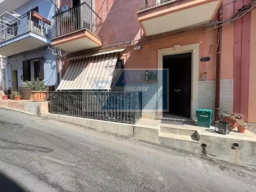 Immagine 2 di Casa trifamiliare in vendita  in Via Benedetto Croce a Siracusa