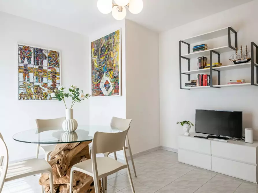 Immagine 3 di Casa trifamiliare in vendita  in Via Spartaco Lavagnini, 6 a Rosignano Marittimo