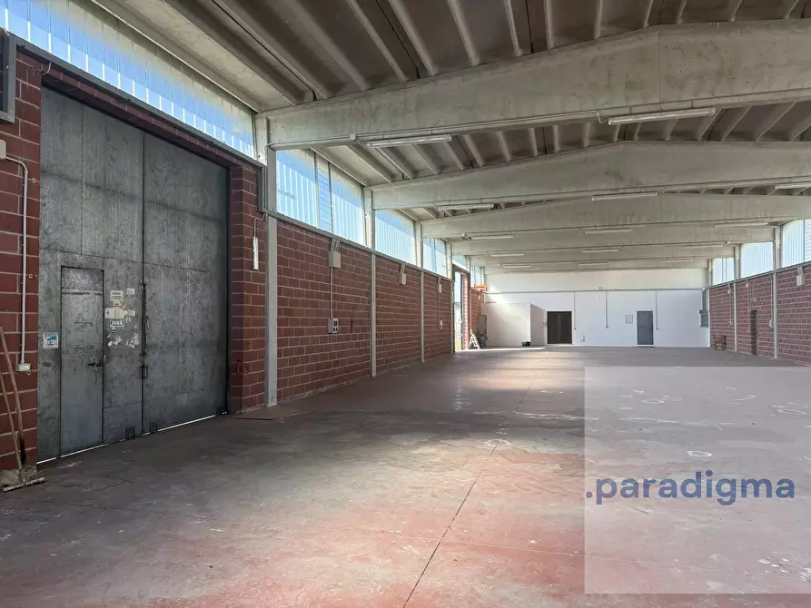 Immagine 3 di Casa bifamiliare in vendita  in Via Luigia Stramesi a Sale