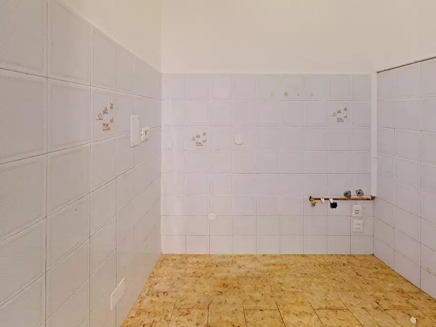 Immagine 4 di Casa trifamiliare in vendita  in Largo Sgorini, 7 a Toirano