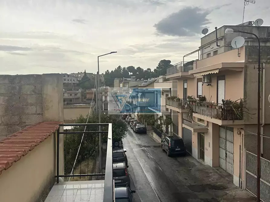 Immagine 7 di Casa trifamiliare in vendita  a Noto