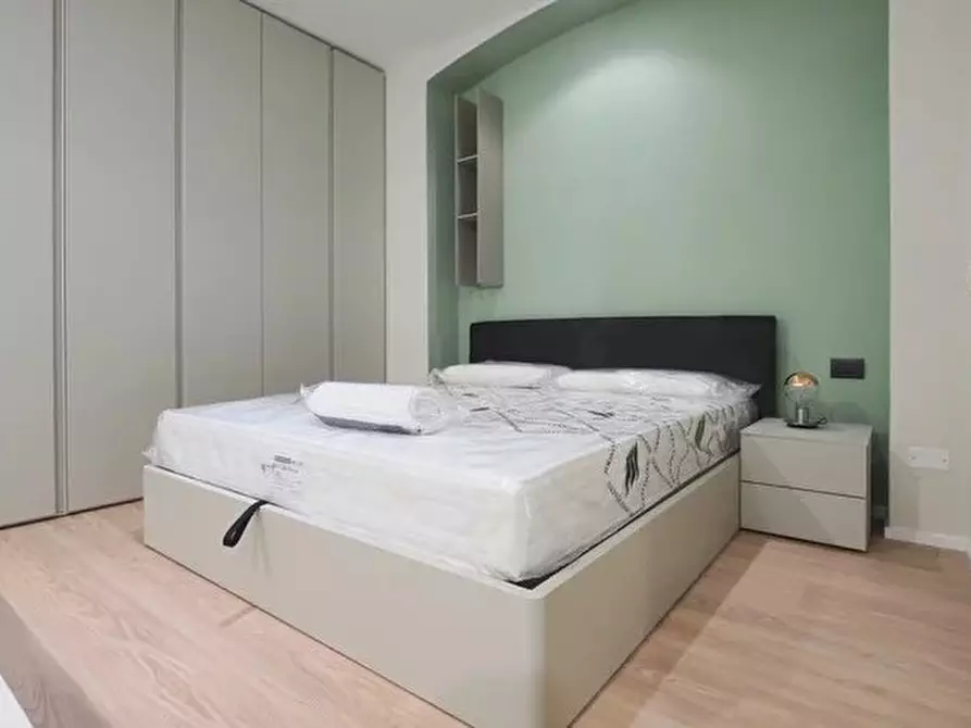 Immagine 19 di Casa trifamiliare in affitto  in VIA LUIGI CAGNOLA , 6. a Milano