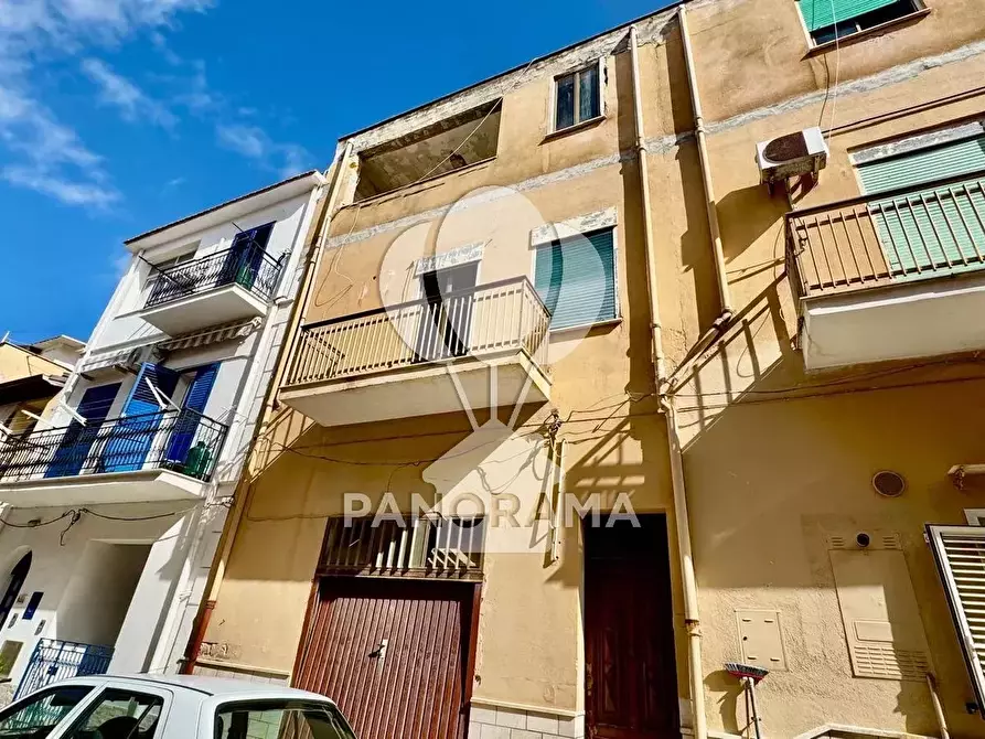 Immagine 29 di Casa trifamiliare in vendita  in Via Principe Amedeo a Balestrate