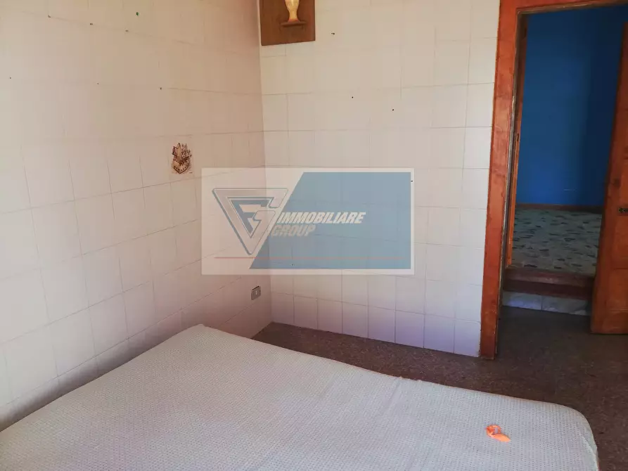 Immagine 7 di Casa trifamiliare in vendita  in Via Maria Montessori a Siracusa