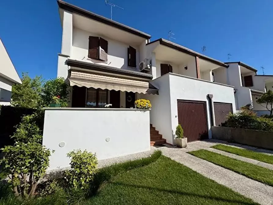 Immagine 4 di Terreno edificabile in vendita  a Conegliano
