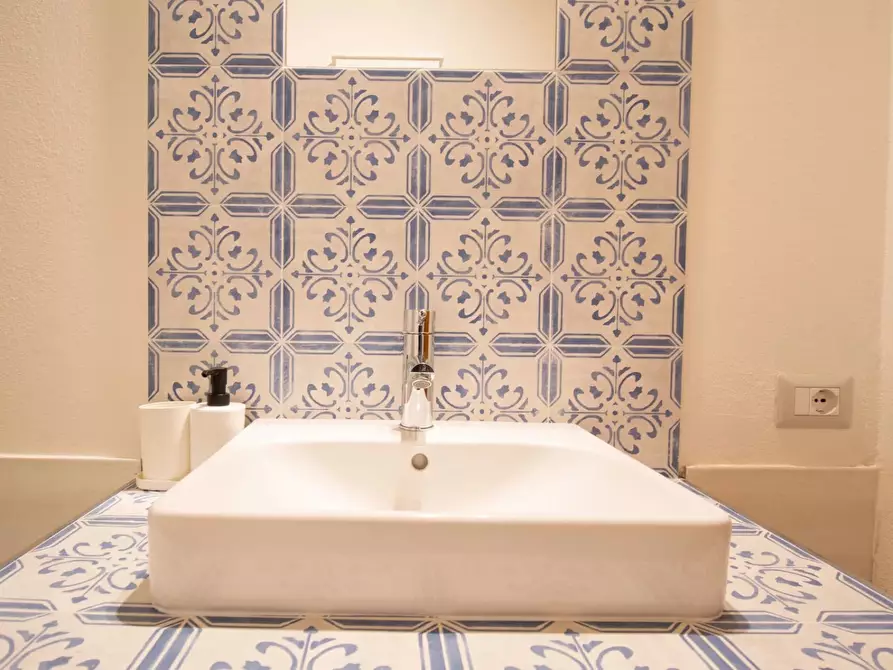 Immagine 11 di Casa trifamiliare in vendita  in Piazza Vittorio Emanuele III, 19 a Cabras