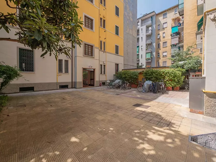 Immagine 25 di Casa trifamiliare in affitto  in Via Abano a Milano
