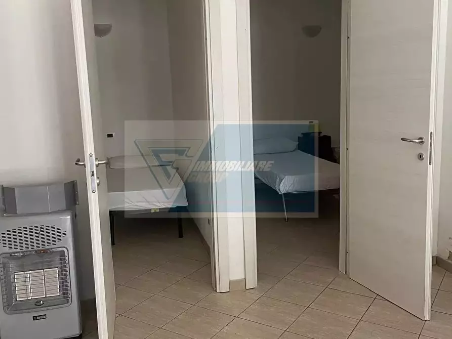 Immagine 3 di Casa trifamiliare in vendita  in Via Como a Buccheri