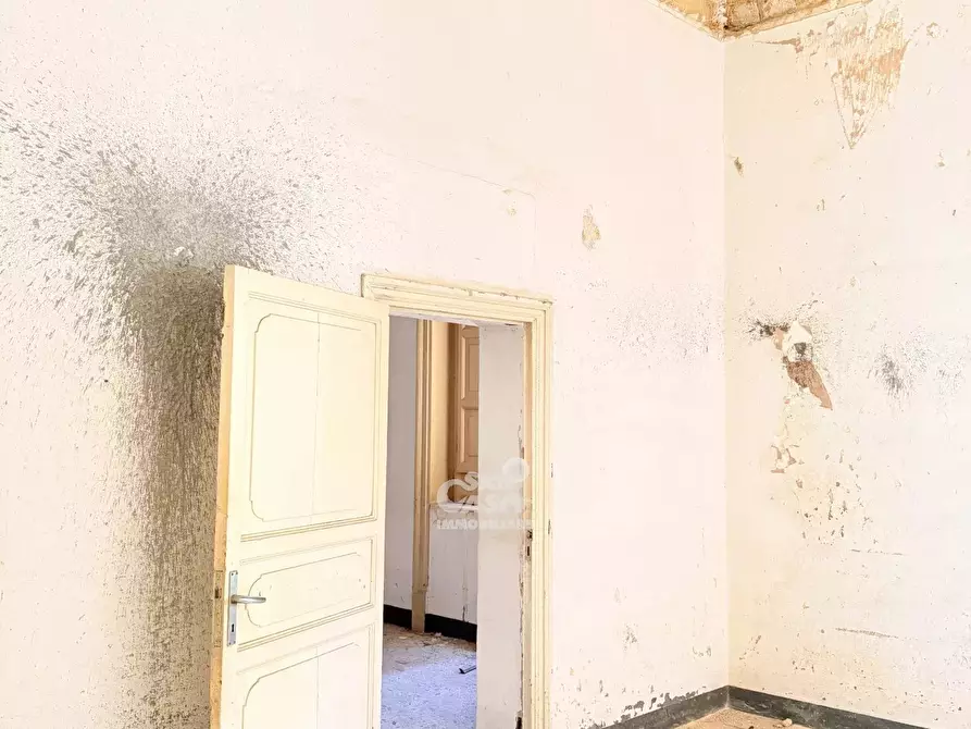 Immagine 8 di Casa trifamiliare in vendita  a Marsala