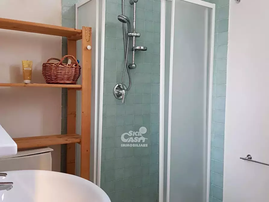 Immagine 18 di Casa trifamiliare in affitto  a Marsala