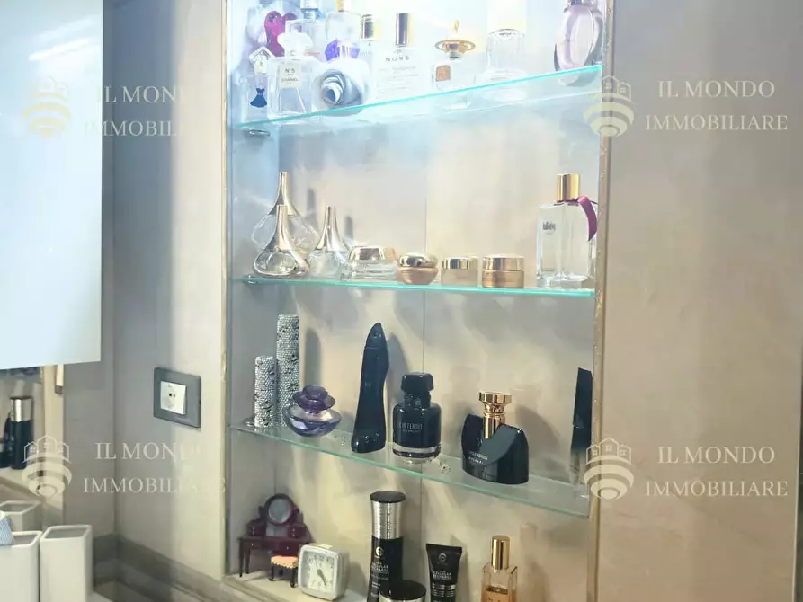 Immagine 44 di Casa trifamiliare in vendita  in Viale Luigi Greco Cretone a Palombara Sabina