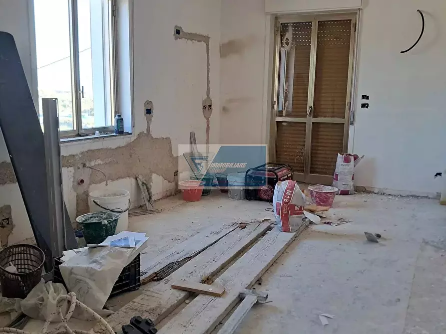 Immagine 15 di Casa trifamiliare in vendita  a Buccheri