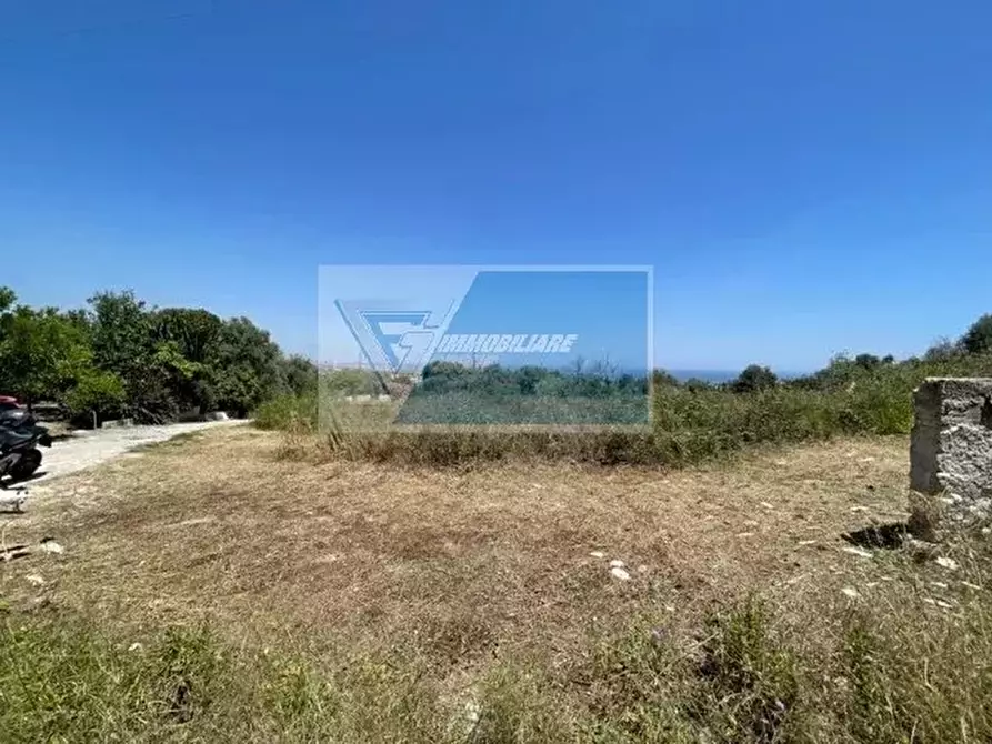 Immagine 1 di Terreno in vendita  in Via Goffredo Mameli a Siracusa