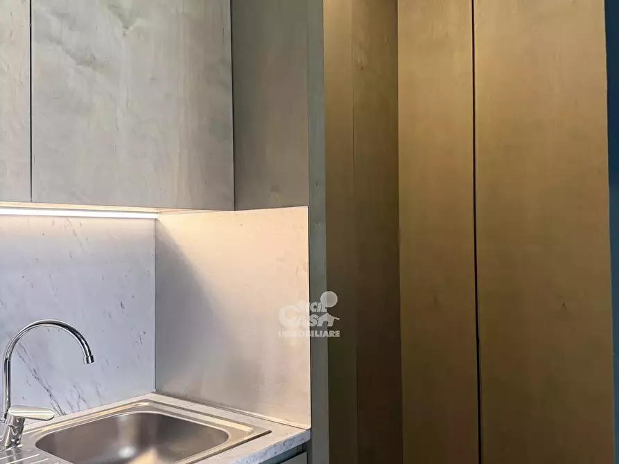 Immagine 13 di Casa trifamiliare in affitto  a Marsala