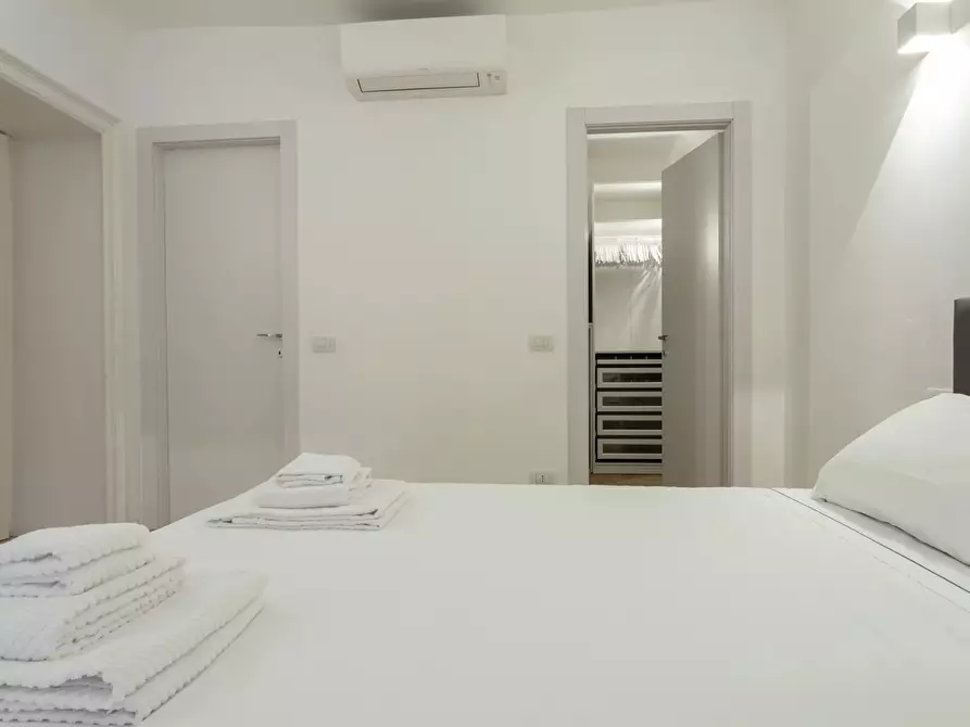 Immagine 18 di Casa trifamiliare in affitto  in Via Pontaccio, 2 a Milano