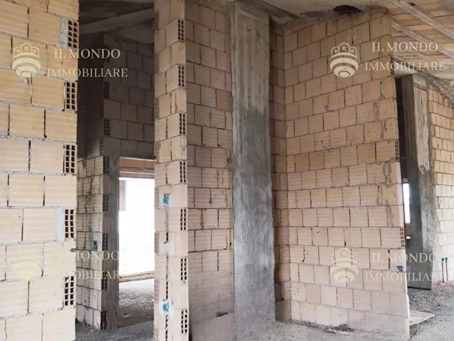 Immagine 27 di Terreno edificabile in vendita  in Strada della Neve, snc. a Palombara Sabina