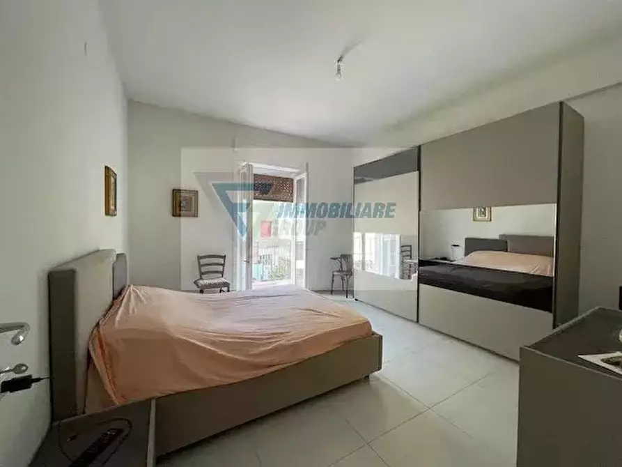 Immagine 13 di Casa trifamiliare in vendita  in Viale Zecchino a Siracusa