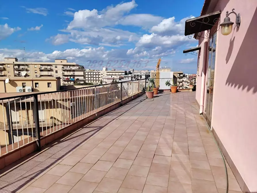 Immagine 1 di Casa trifamiliare in vendita  in Via Filisto a Siracusa