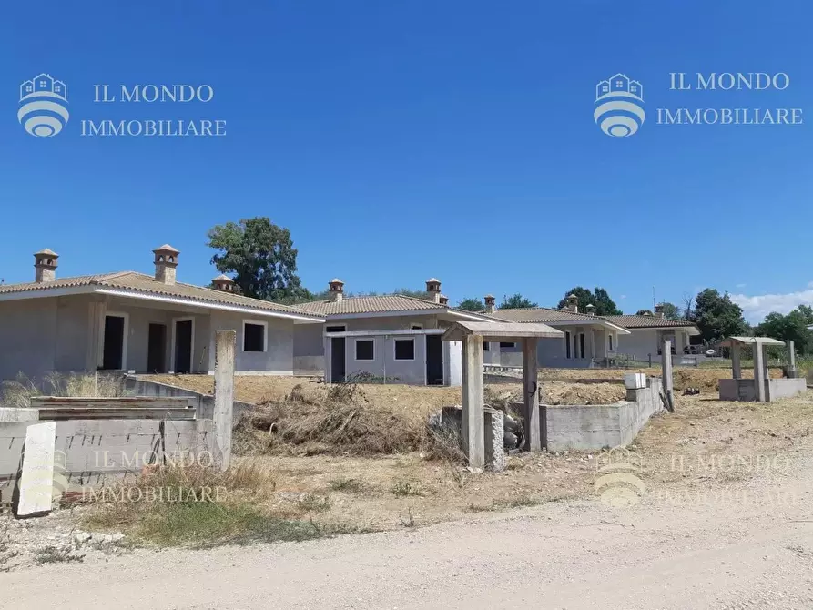 Immagine 1 di Terreno edificabile in vendita  in Strada della Neve, snc. a Palombara Sabina