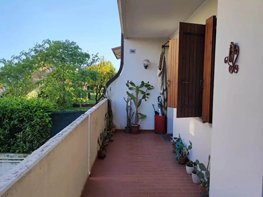 Immagine 6 di Casa trifamiliare in vendita  a Santa Lucia Di Piave
