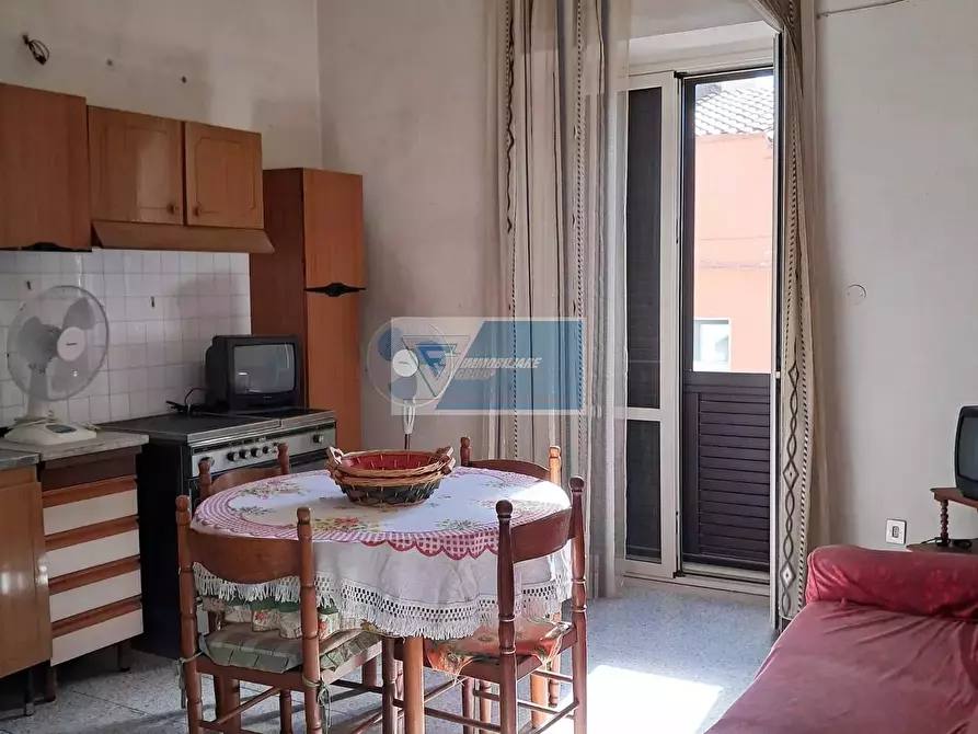 Immagine 8 di Casa trifamiliare in vendita  a Buccheri