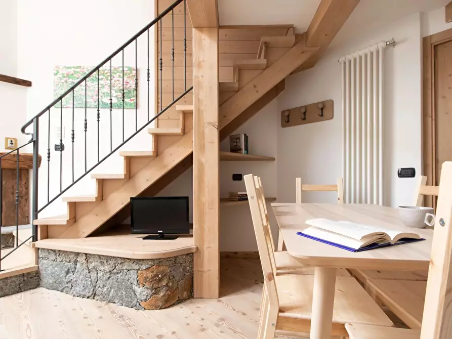 Immagine 12 di Casa trifamiliare in vendita  in Via Roma, 39 a Bormio