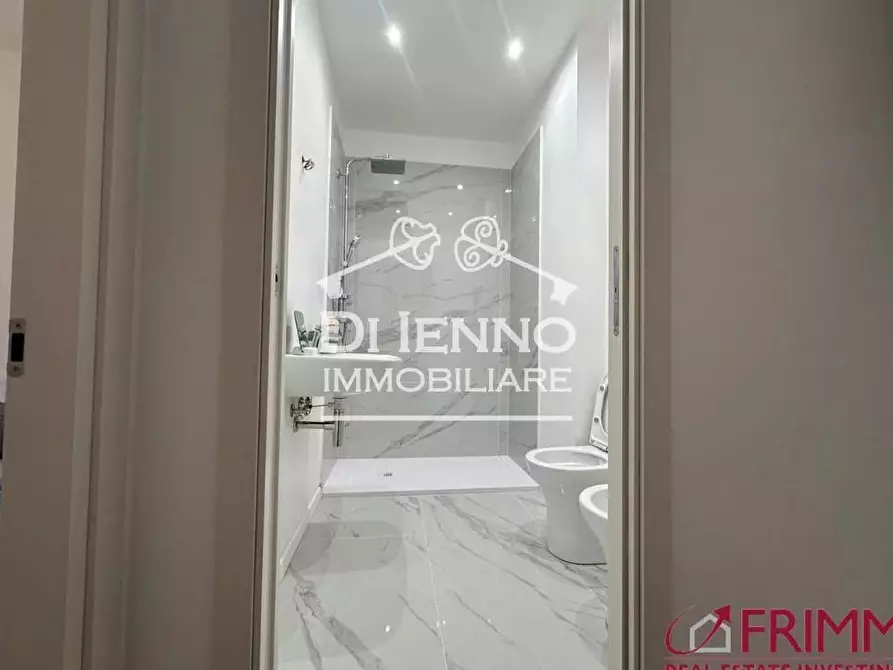 Immagine 7 di Casa trifamiliare in vendita  in Via Teodoro Monticelli a Roma