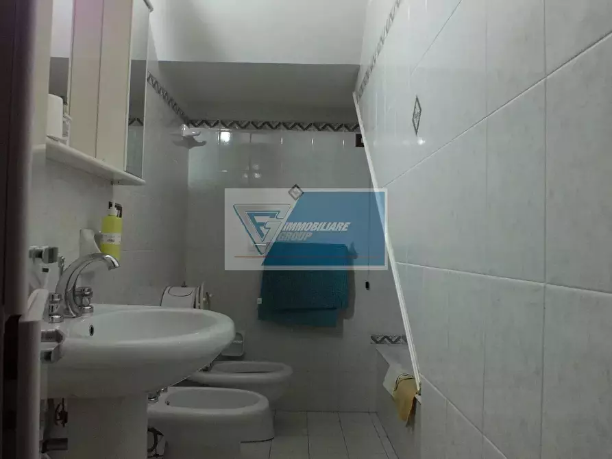 Immagine 10 di Casa trifamiliare in vendita  in VIA LUTRI/ a Avola