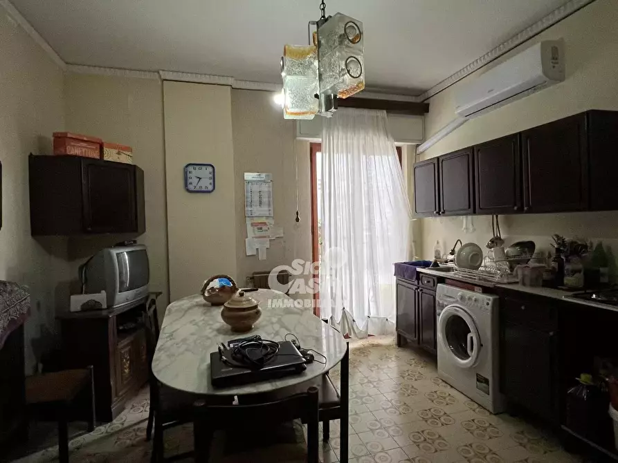 Immagine 5 di Casa trifamiliare in vendita  a Marsala