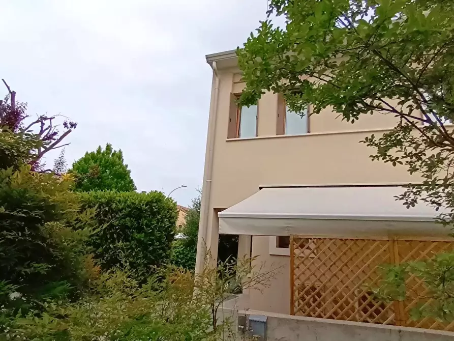 Immagine 3 di Terreno edificabile in vendita  a Conegliano