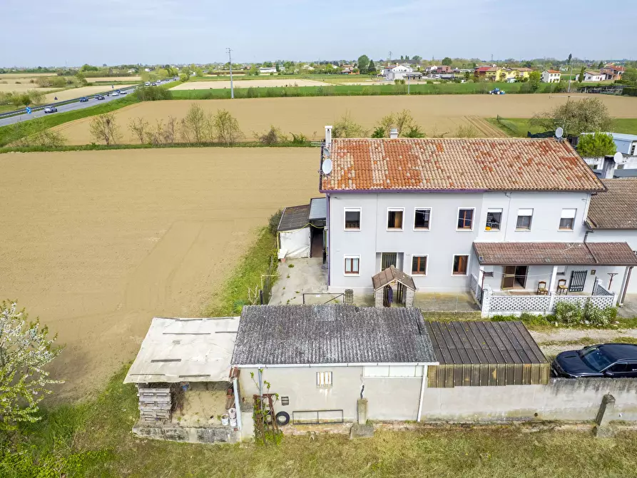 Immagine 46 di Terreno edificabile in vendita  a Campagna Lupia