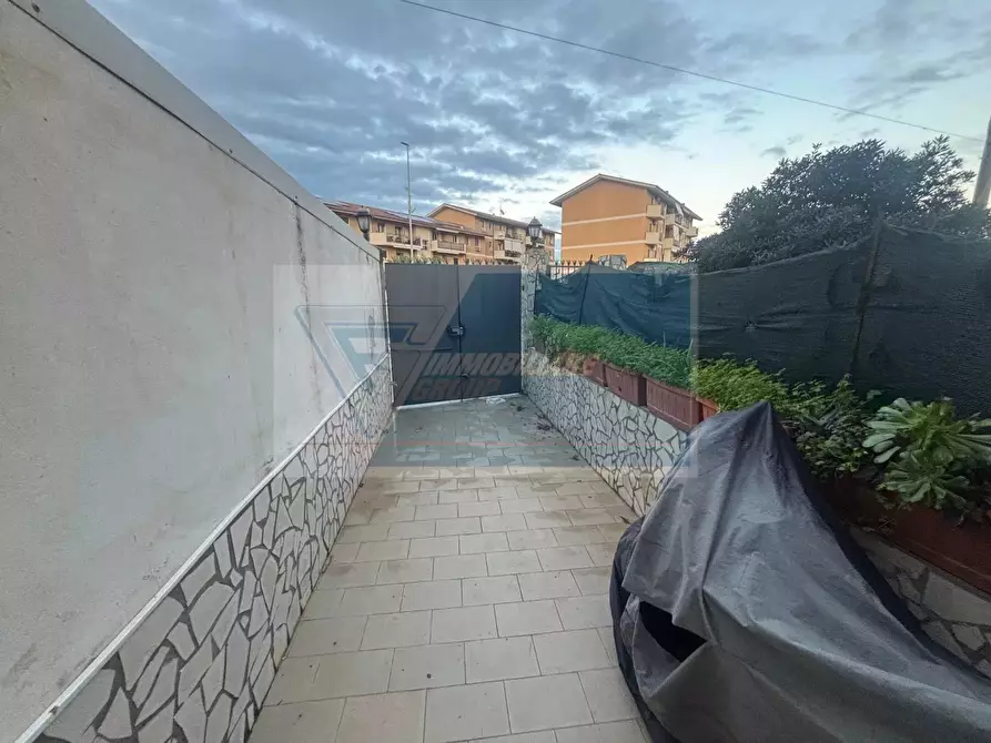 Immagine 4 di Casa trifamiliare in vendita  in Via Monti Nebrodi a Siracusa